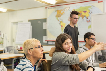 Aufnahme-Berufsschule-Schüler im Unterricht