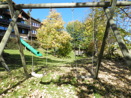 Ferienhaus Friedheim Braunwald Spielplatz - Stiftung Bühl